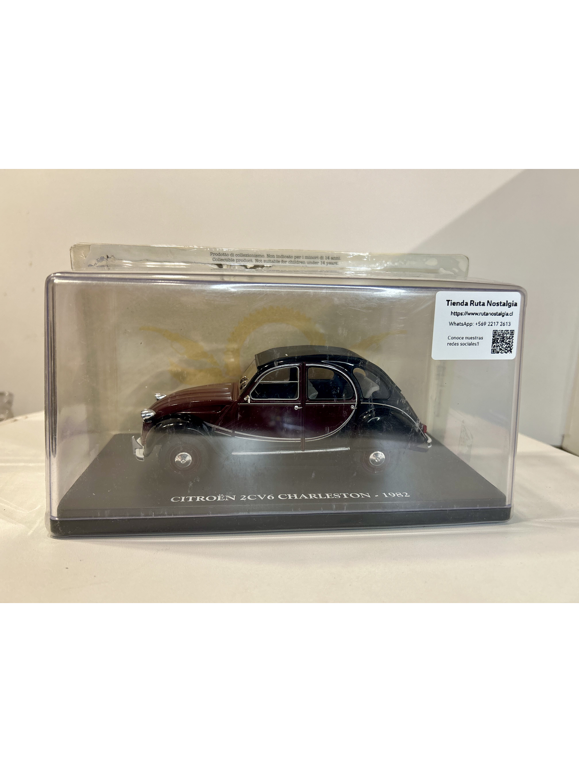 Citroën 2CV6 Charleston 1982 dark red/black – Fabbri Editori 1:24 | Clásico francés de dos tonos para coleccionistas 9