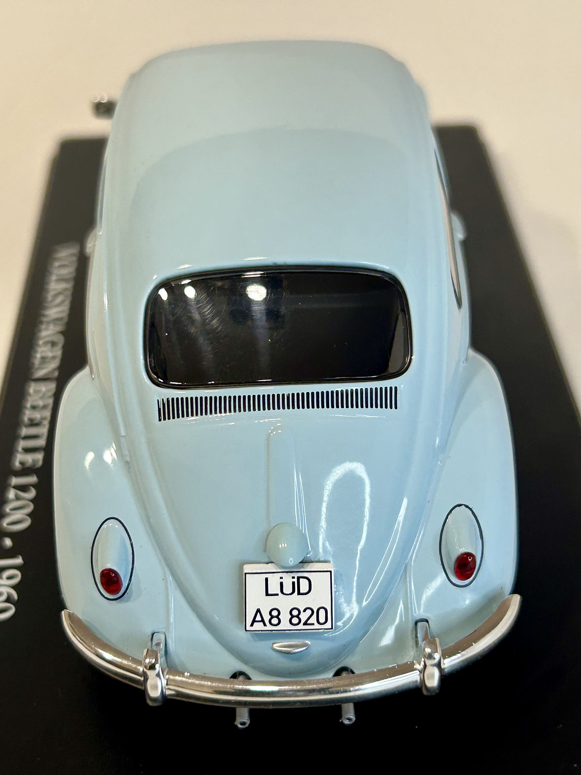Volkswagen Beetle 1200 1973 celeste 1:24 Fabbri Editori – Escarabajo clásico en Chile 6