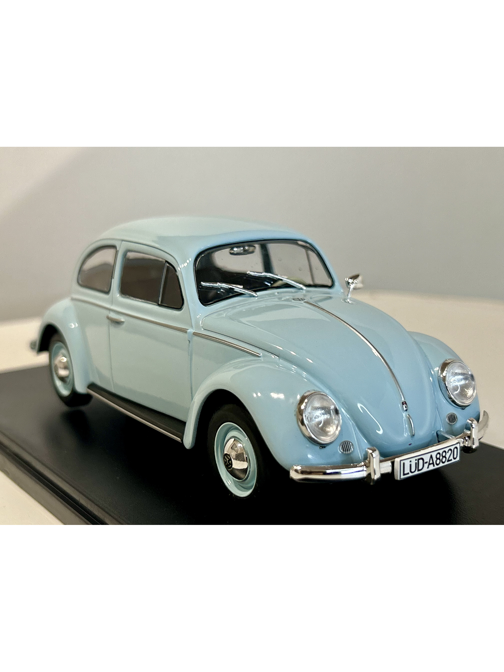 Volkswagen Beetle 1200 1973 celeste 1:24 Fabbri Editori – Escarabajo clásico en Chile 3