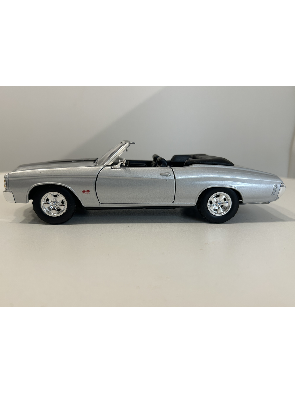 Chevrolet Chevelle SS 454 Convertible 1971 – Modelo a Escala 1:24 Welly Diecast Coleccionable 20