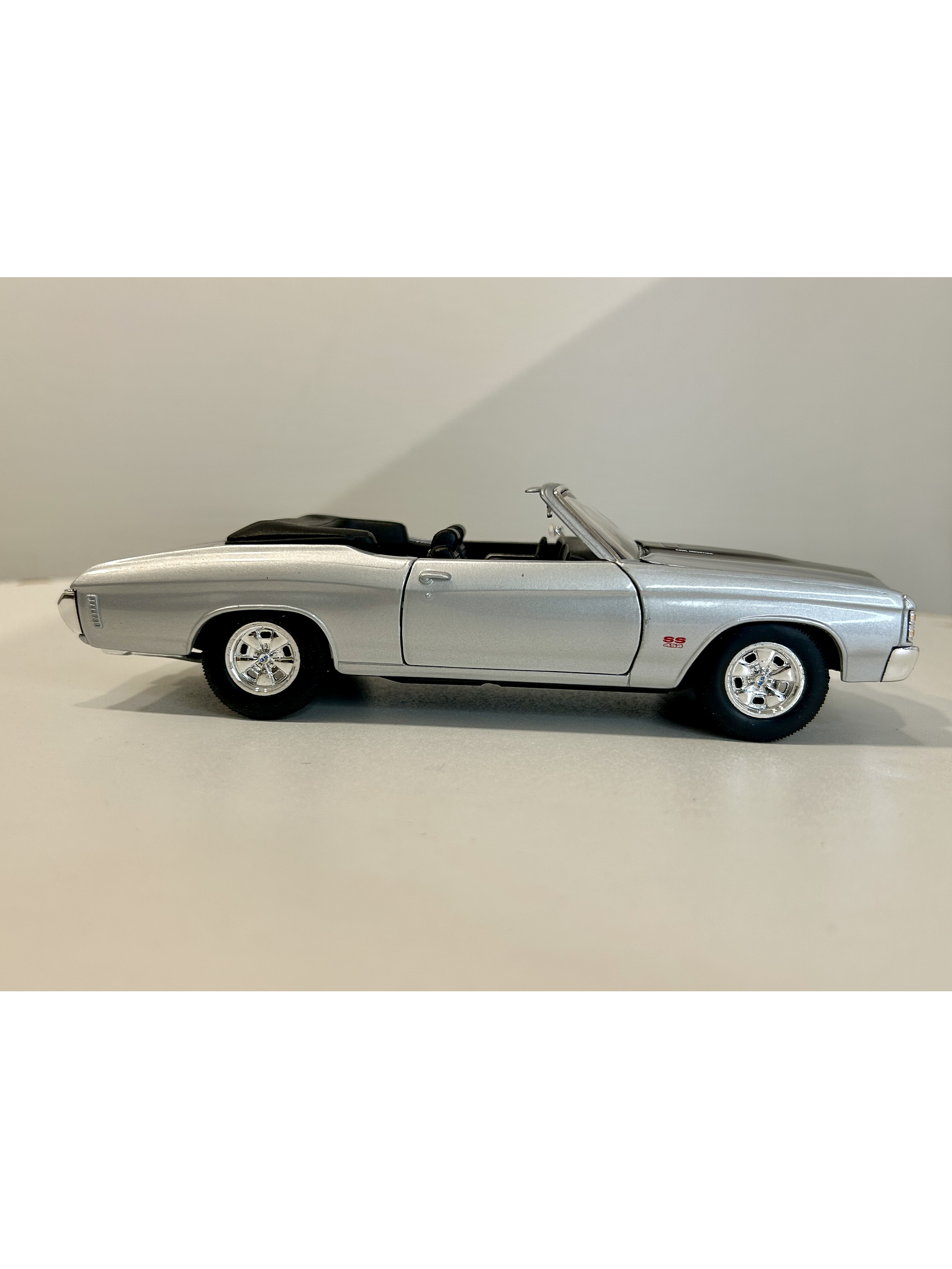 Chevrolet Chevelle SS 454 Convertible 1971 – Modelo a Escala 1:24 Welly Diecast Coleccionable 17