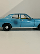 GreenLight Hollywood 1:24 Plymouth Fury “Hunter” 1977 azul claro – Sedán clásico B-body para coleccionistas en Chile - Miniatura 4