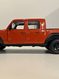 Welly Jeep Gladiator Rubicon 1:24 (naranja “Punk”) – Pick-up 4x4 icónica para coleccionistas en Chile | Ruta Nostalgia - Miniatura 8
