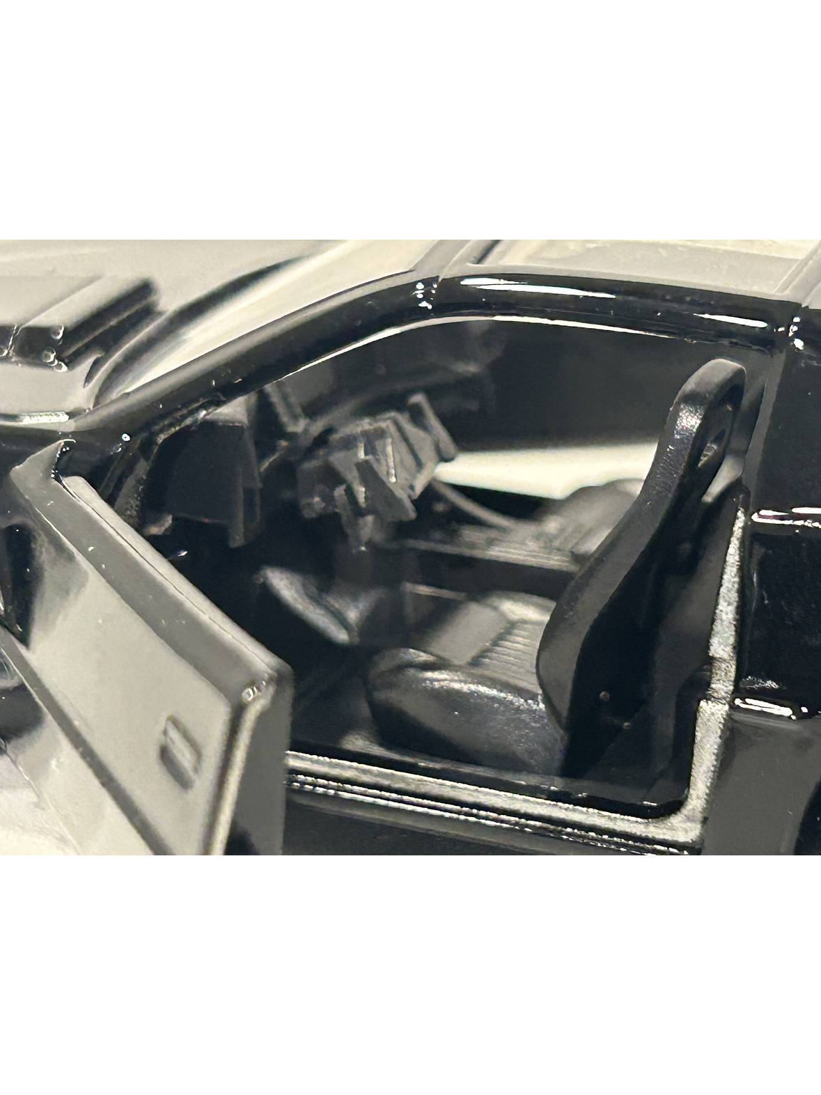 Mercedes-AMG GT R “F1 Safety Car” 1:24 plata – CHE ZHI | Réplica WeRaceAsOne para coleccionistas en Chile 6