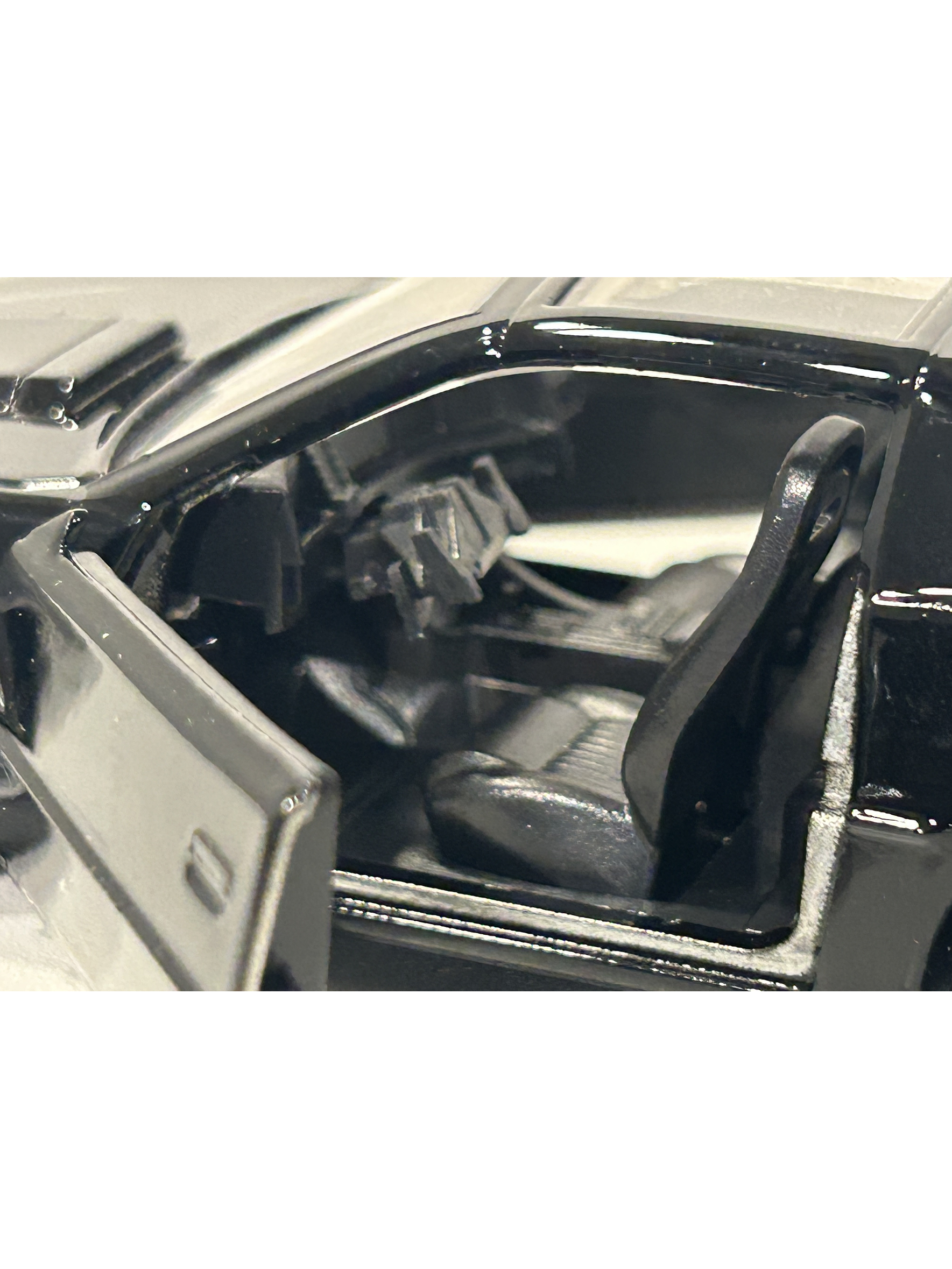 Mercedes-AMG GT R “F1 Safety Car” 1:24 plata – CHE ZHI | Réplica WeRaceAsOne para coleccionistas en Chile 6