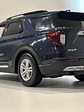 Motormax Ford Explorer XLT 2022 1:24 – SUV tres filas moderno para coleccionistas | Ruta Nostalgia - Miniatura 7