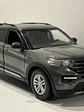 Motormax Ford Explorer XLT 2022 1:24 – SUV tres filas moderno para coleccionistas | Ruta Nostalgia - Miniatura 15