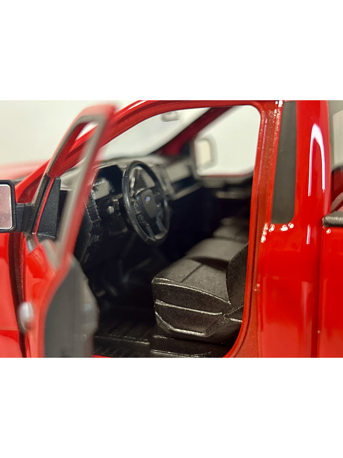 WELLY Ford F-150 Regular Cab 2015 1:24 rojo – Pick-up a escala die-cast con puertas y portalón operativos | Chile.  SIN CAJA ORIGINAL 10