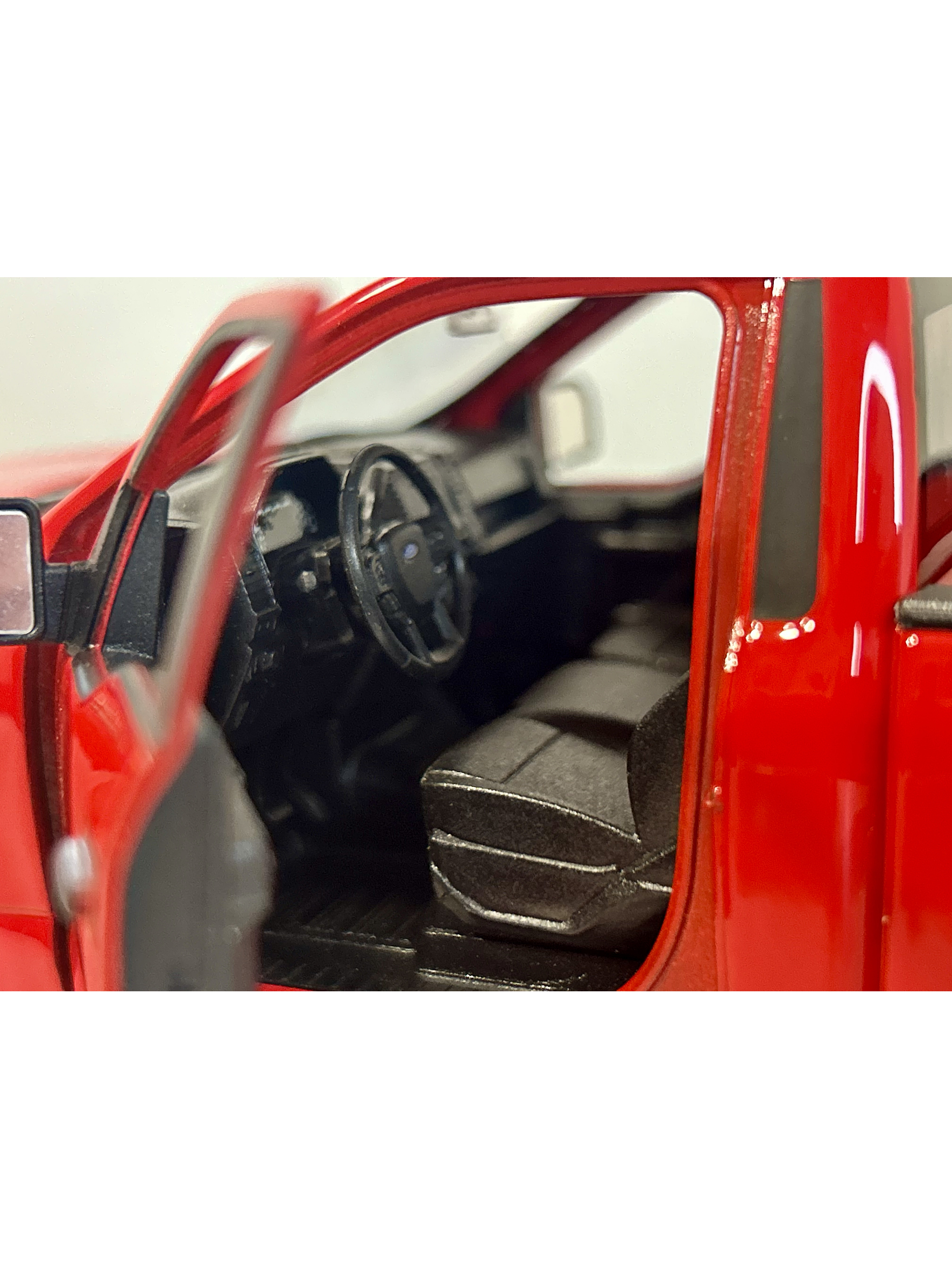 WELLY Ford F-150 Regular Cab 2015 1:24 rojo – Pick-up a escala die-cast con puertas y portalón operativos | Chile.  SIN CAJA ORIGINAL 10