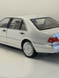 Jinlifang Mercedes-Benz S320 W140 1:24 plata – Sedán de lujo a escala con aperturas y detalle interior | Chile - Miniatura 6