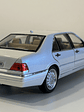 Jinlifang Mercedes-Benz S320 W140 1:24 plata – Sedán de lujo a escala con aperturas y detalle interior | Chile - Miniatura 5