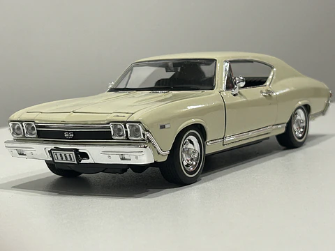Welly Chevrolet Chevelle SS 396 1968 1:24 beige – Muscle car a escala | Chile