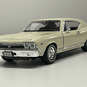 Welly Chevrolet Chevelle SS 396 1968 1:24 beige – Muscle car a escala | Chile