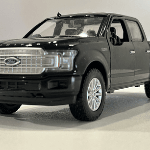 Motormax Ford F-150 Limited Crew Cab 2019 1:24 (negra) – lujo “full-size” hecho miniatura