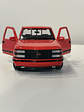 Maisto Chevrolet 454 SS Pick-up 1993 - Camioneta de culto a escala 1:24  – el “muscle truck” de los 90's - Miniatura 3