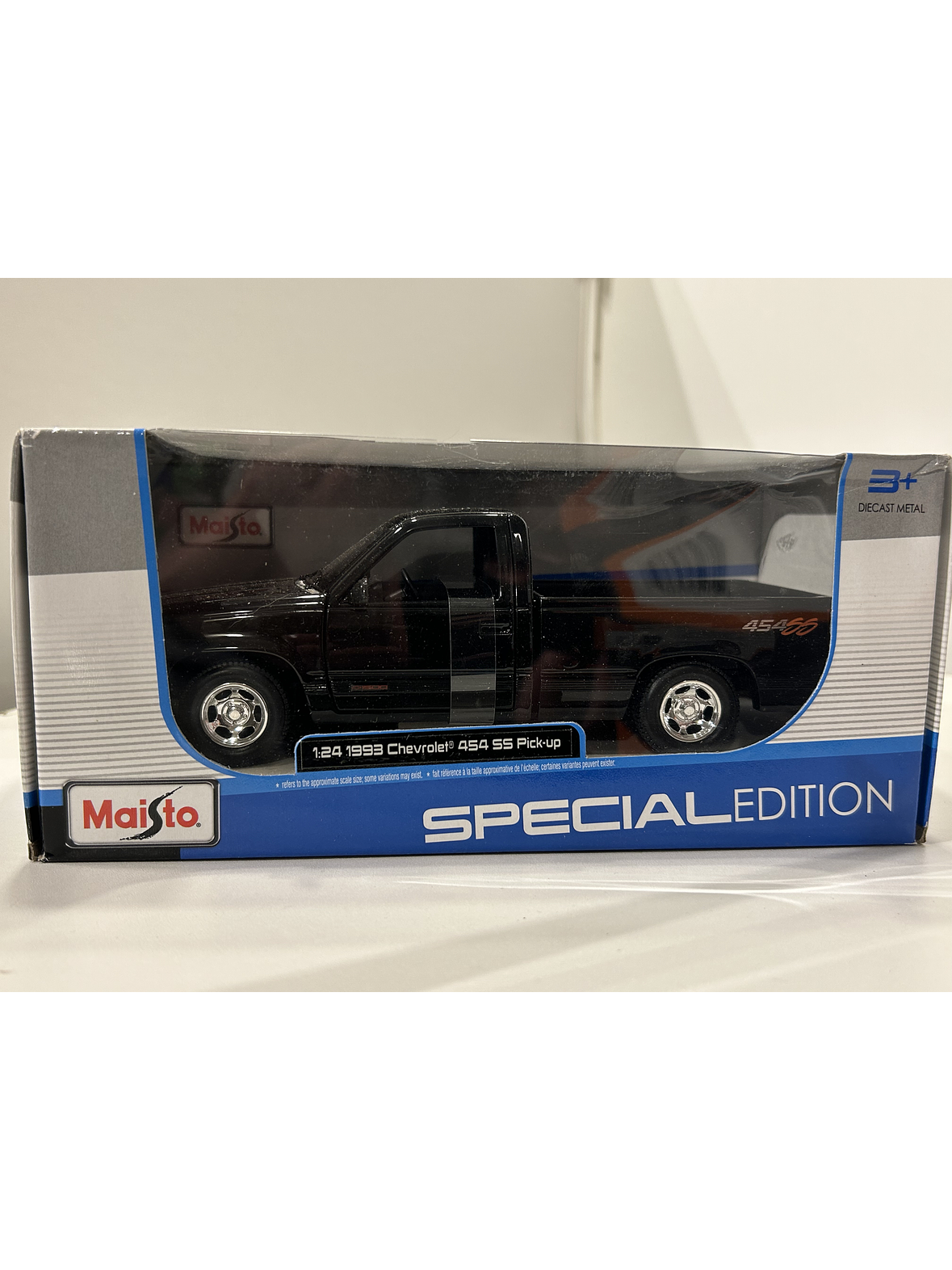 Maisto Chevrolet 454 SS Pick-up 1993 - Camioneta de culto a escala 1:24  – el “muscle truck” de los 90's 21