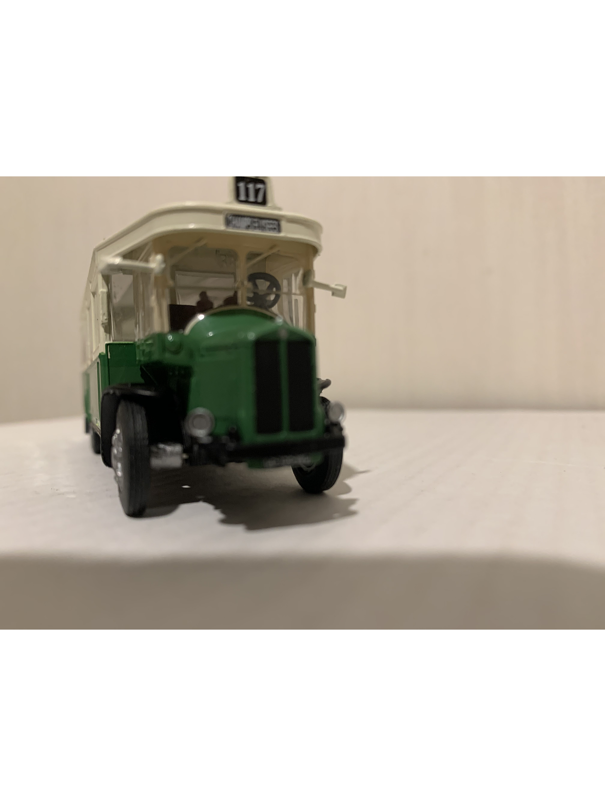 Renault TN6 París 1:72 (Buses of the World) – el autobús parisino de la “plateforme arrière”. SIN CAJA, EN BLISTER ORIGINAL 2