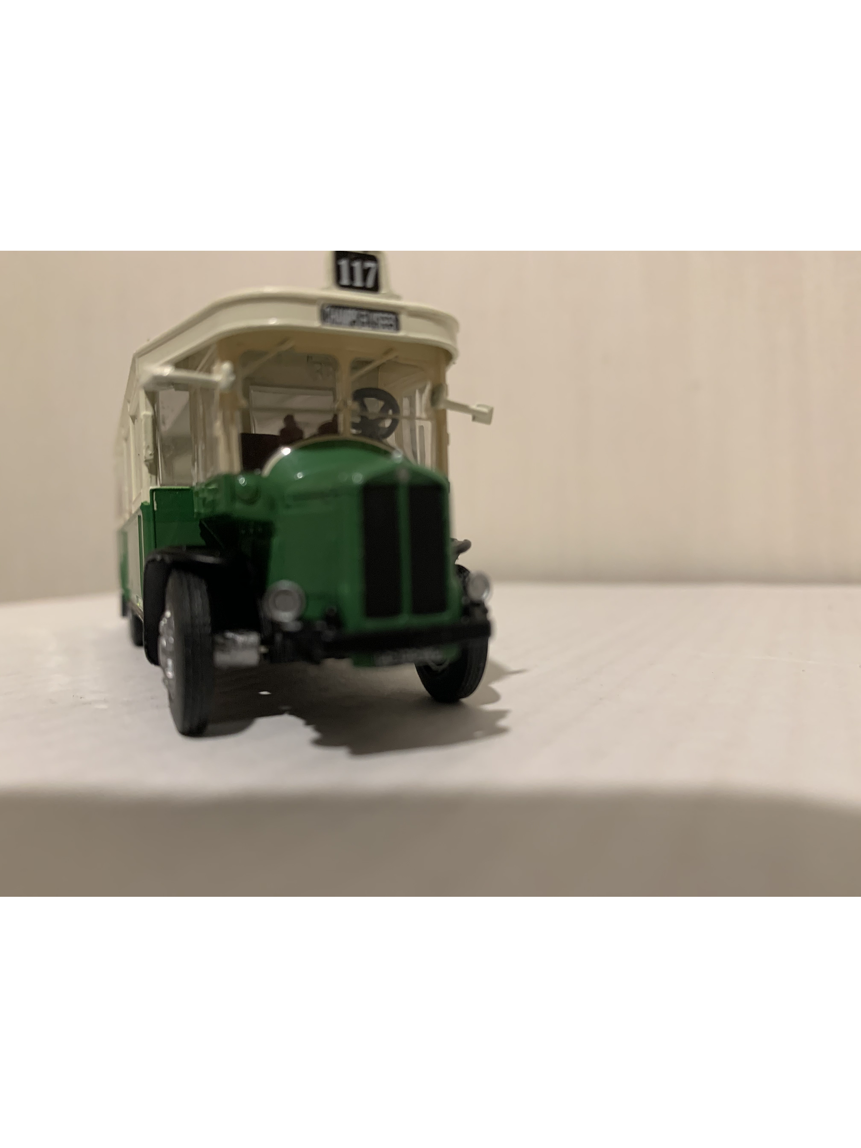 Renault TN6 París 1:72 (Buses of the World) – el autobús parisino de la “plateforme arrière”. SIN CAJA, EN BLISTER ORIGINAL 2