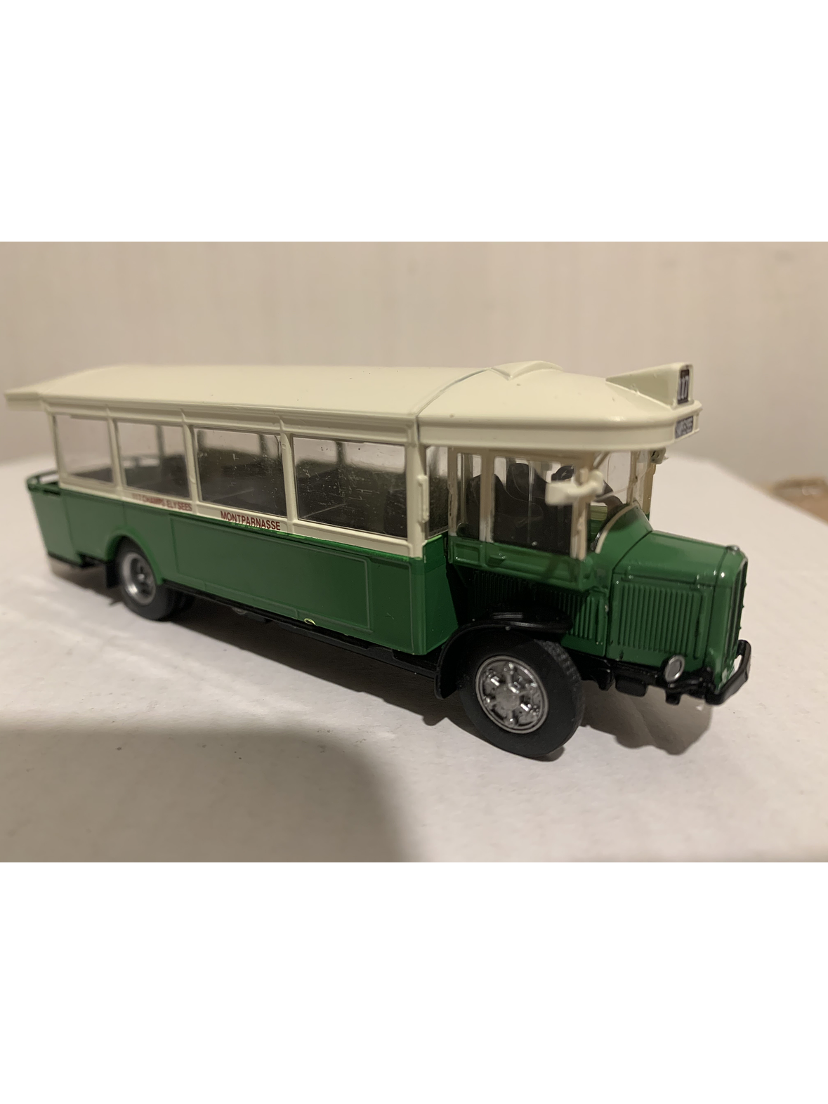 Renault TN6 París 1:72 (Buses of the World) – el autobús parisino de la “plateforme arrière”. SIN CAJA, EN BLISTER ORIGINAL 3