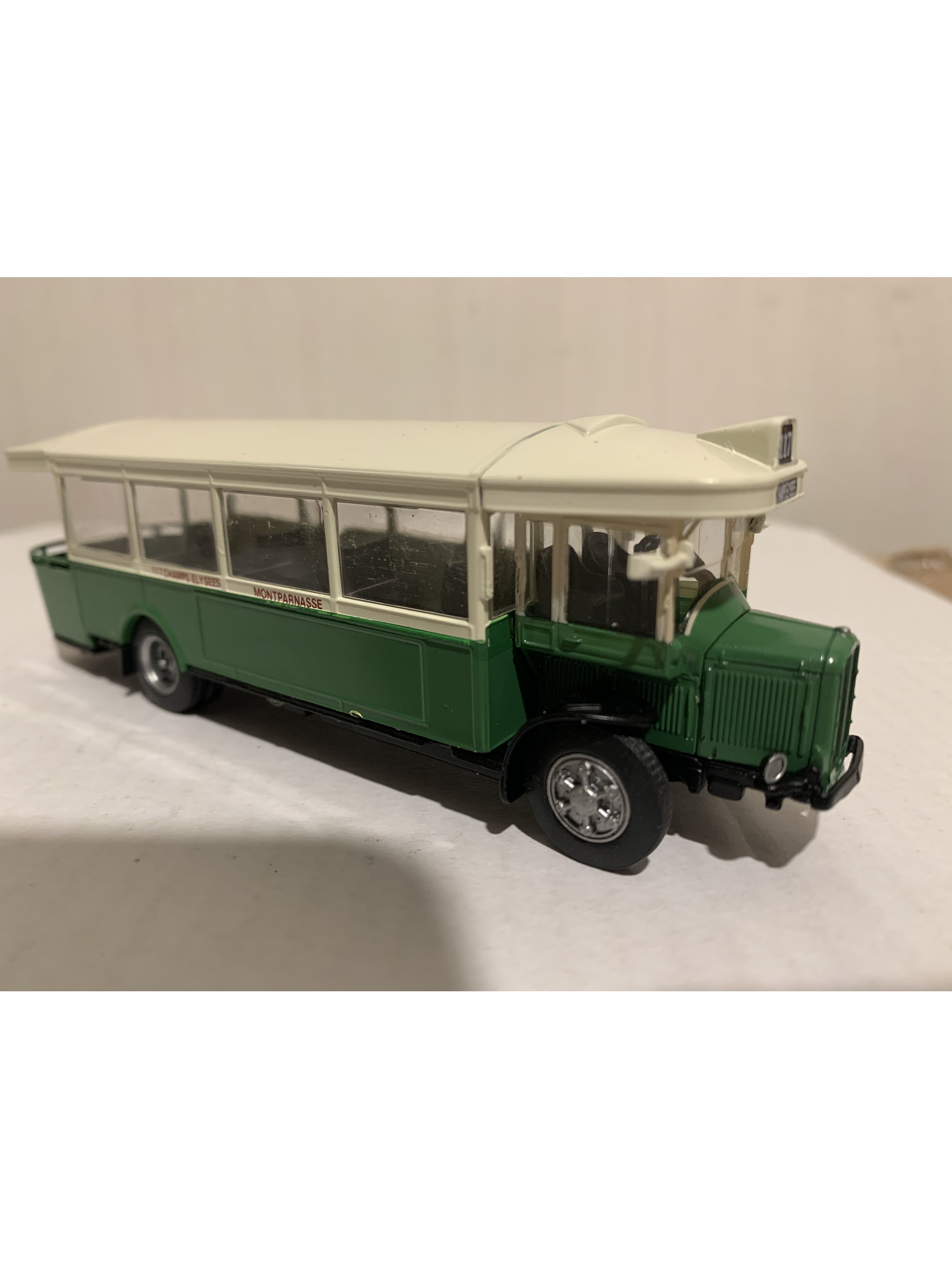 Renault TN6 París 1:72 (Buses of the World) – el autobús parisino de la “plateforme arrière”. SIN CAJA, EN BLISTER ORIGINAL 3