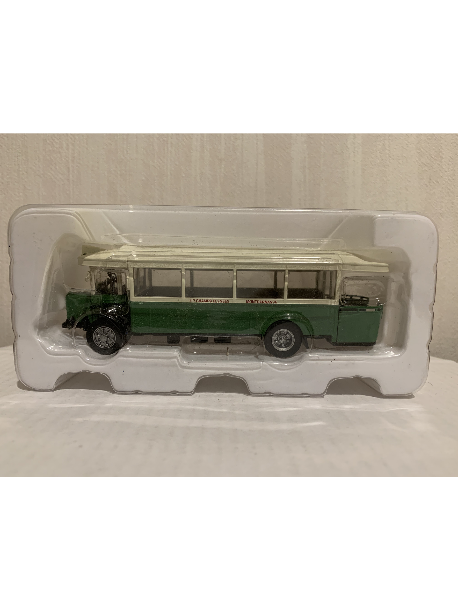 Renault TN6 París 1:72 (Buses of the World) – el autobús parisino de la “plateforme arrière”. SIN CAJA, EN BLISTER ORIGINAL 7
