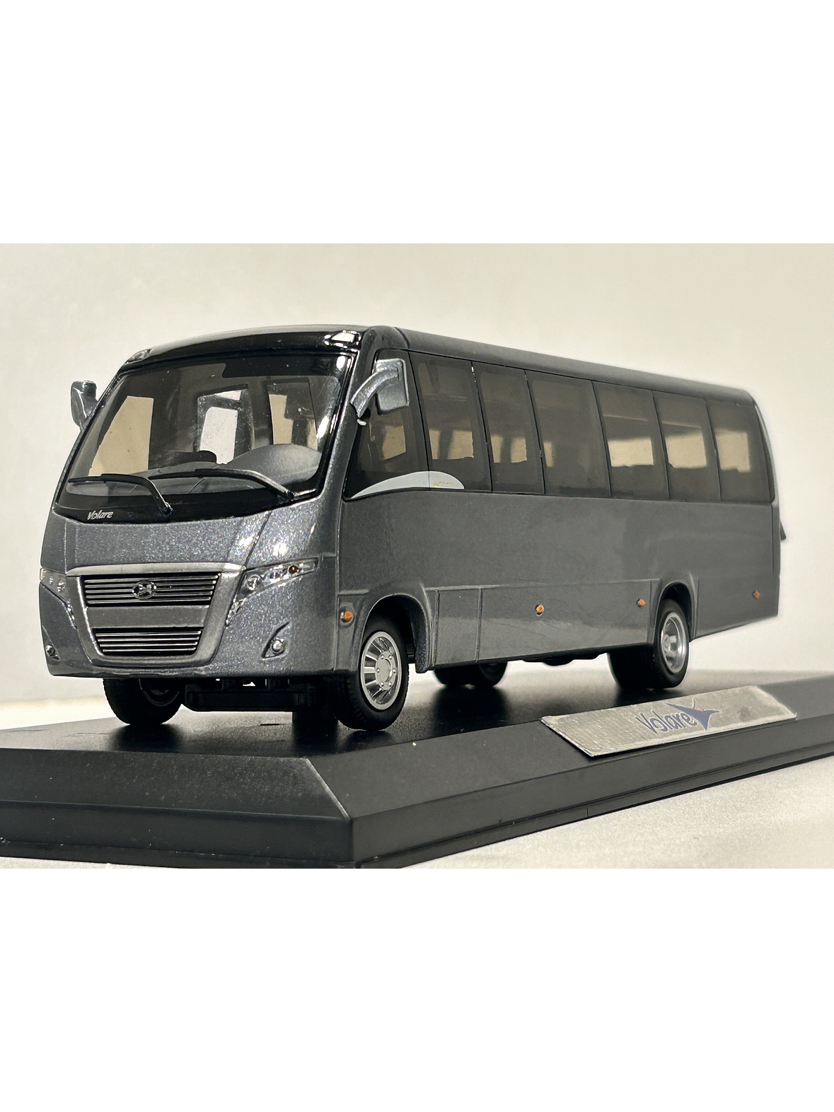 Marcopolo Volare 1:42 – Mini bus brasileño de referencia para turismo y transporte colectivo en Chile 2