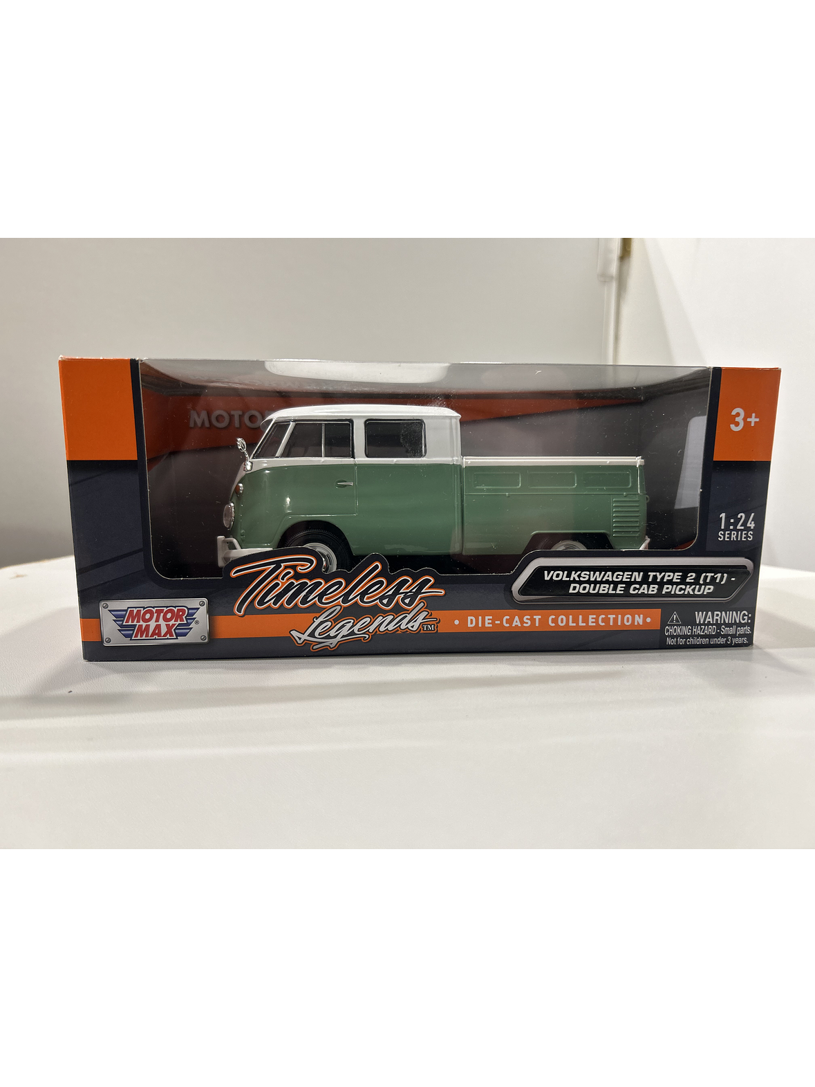 Motormax Volkswagen T1 DoKa (Double Cab Pickup), 1:24 – Timeless Legends 10