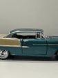 Motormax Chevrolet Bel Air Hardtop 1955 1:24 (verde metálico/beige) – Edición “Timeless Legends” - Miniatura 6