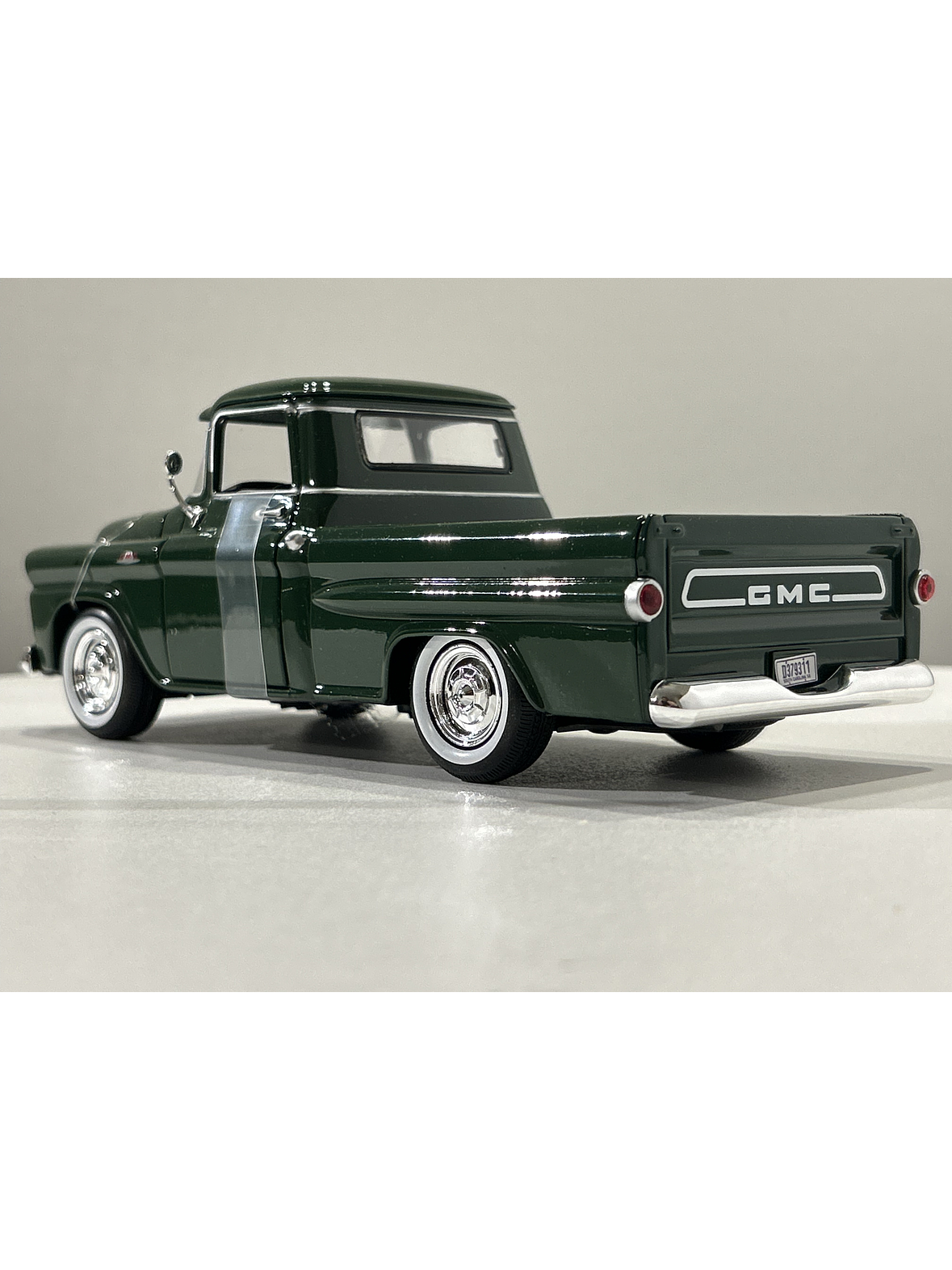 Motormax GMC 100 Pickup, 1:24 (Timeless Legends) – Ruta Nostalgia Chile 30