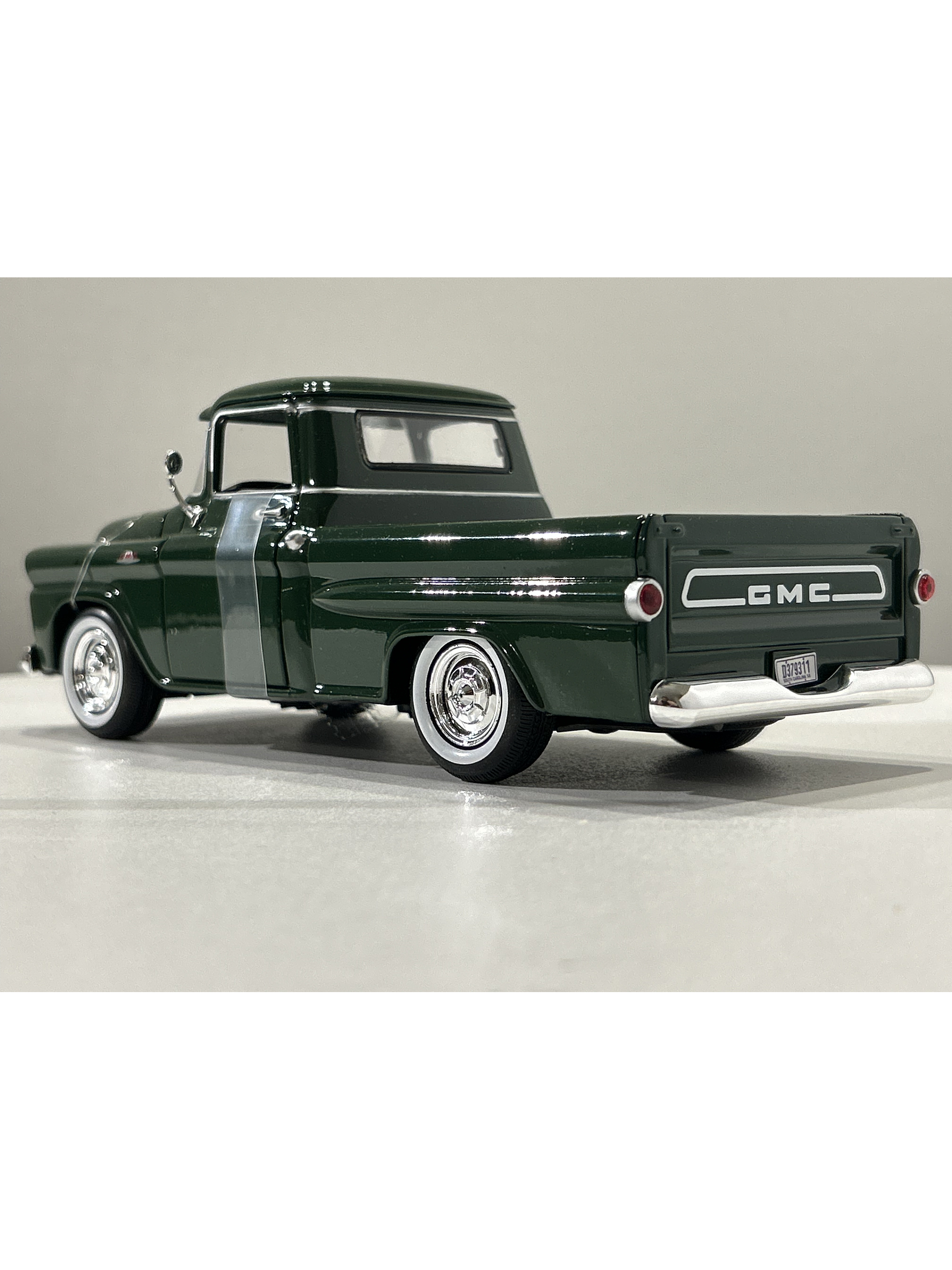 Motormax GMC 100 Pickup, 1:24 (Timeless Legends) – Ruta Nostalgia Chile 30