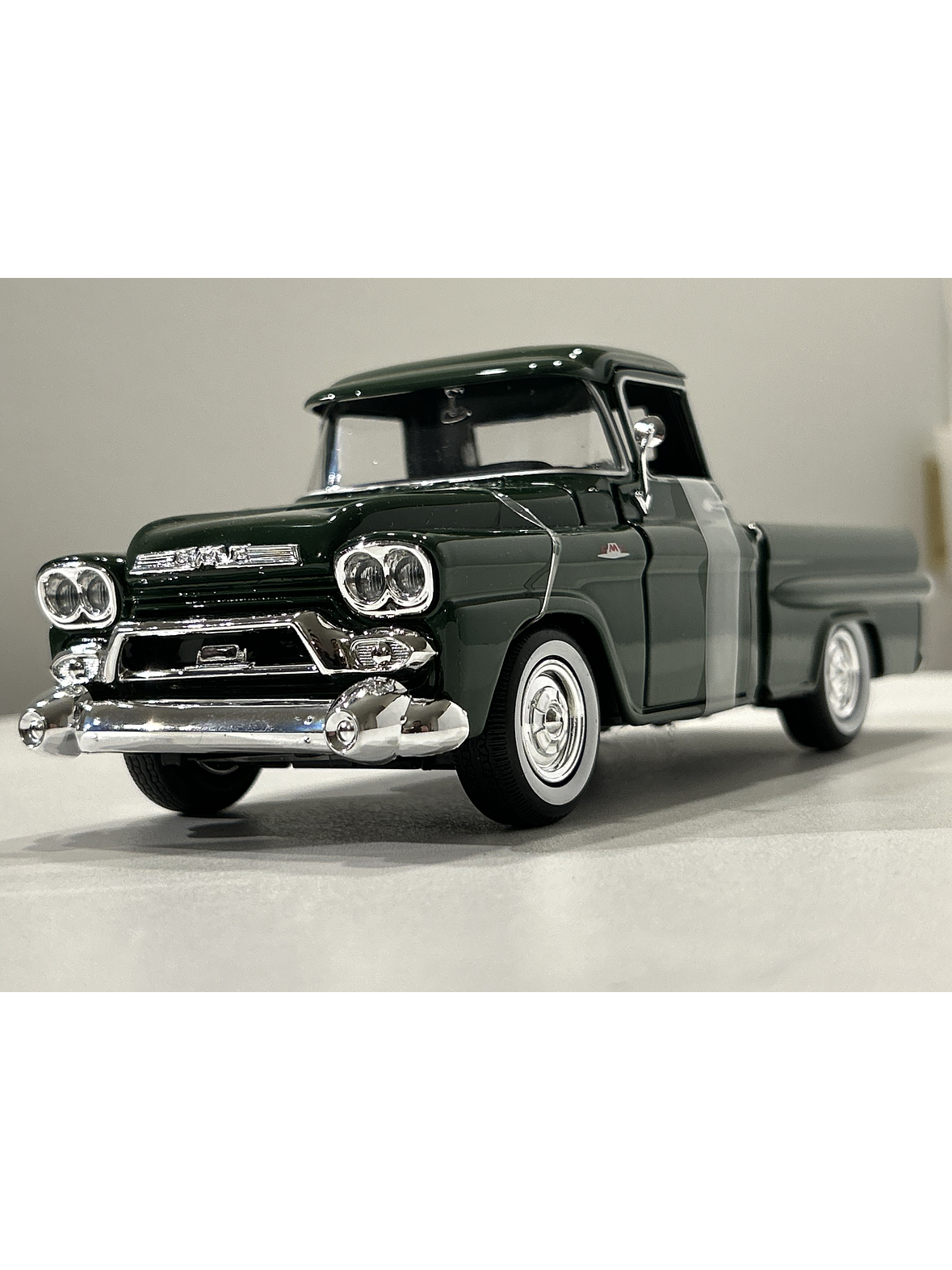 Motormax GMC 100 Pickup, 1:24 (Timeless Legends) – Ruta Nostalgia Chile 23