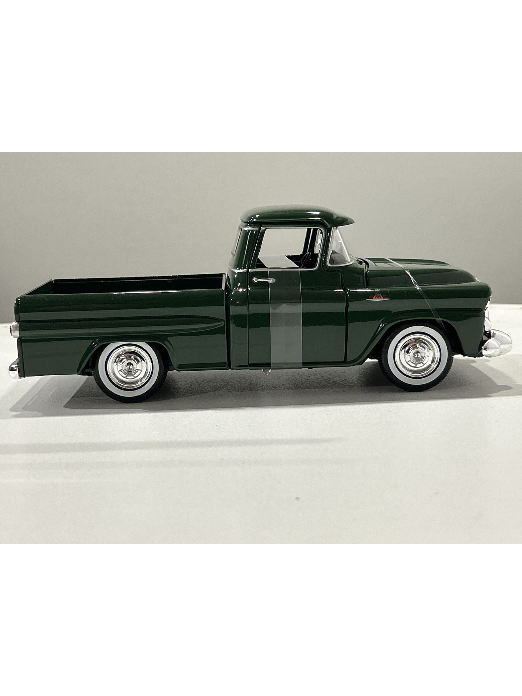 Motormax GMC 100 Pickup, 1:24 (Timeless Legends) – Ruta Nostalgia Chile 27