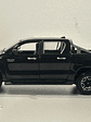 Maisto 1:27 Toyota Hilux Doble Cabina – Camioneta die-cast de trabajo y leyenda en Chile - Miniatura 25