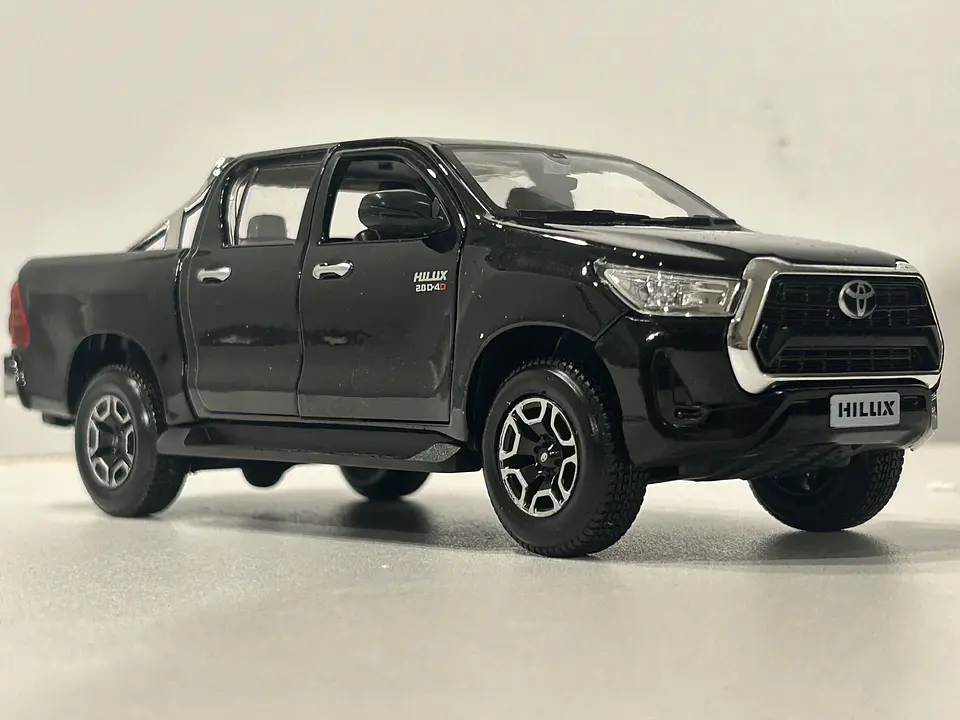 Camioneta Toyota Hilux Doble Cabina | Maisto 1:27 20
