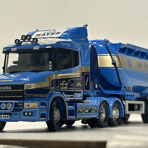 Corgi CC12801  1:50 Scania T-cab + Tolva Feldbinder “Ian Hayes Transport” – Edición Limitada
