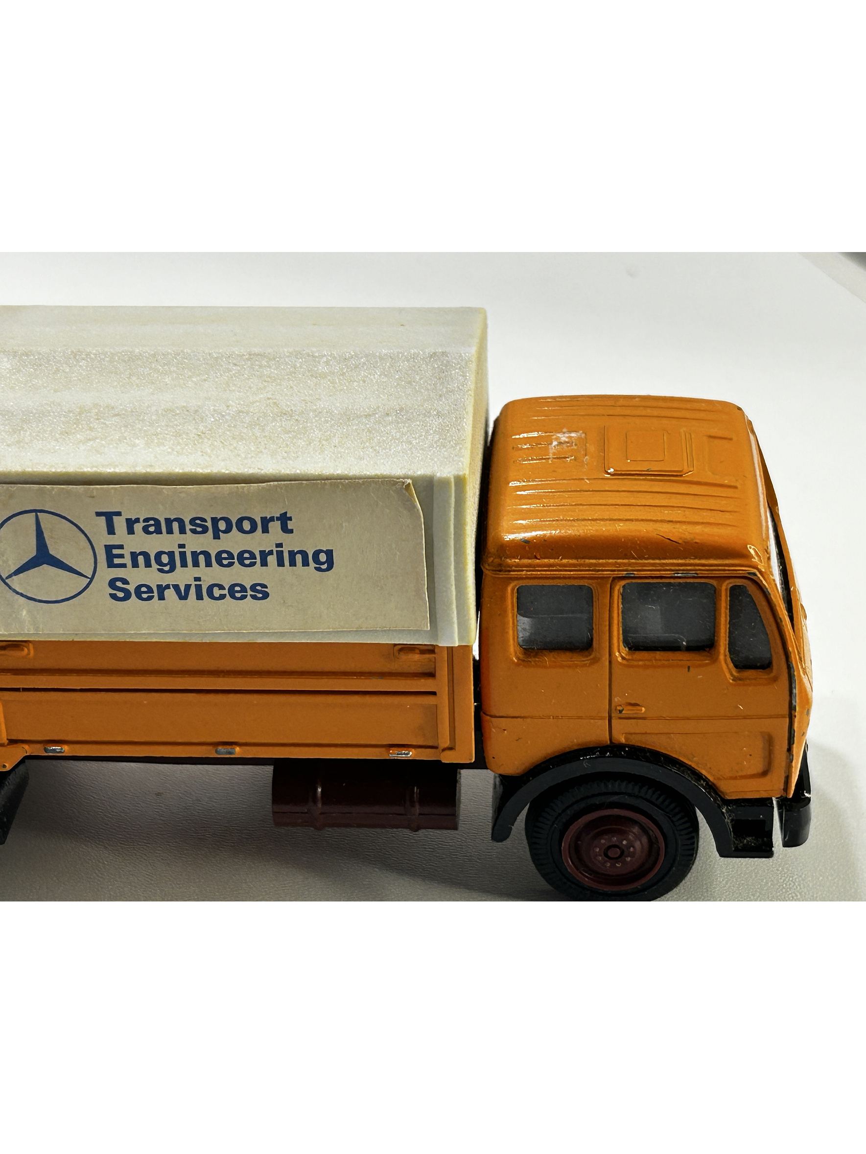 NZG 1:50 Mercedes-Benz 1632/1932 NG con carro lona | Diecast clásico “Made in W. Germany” 17