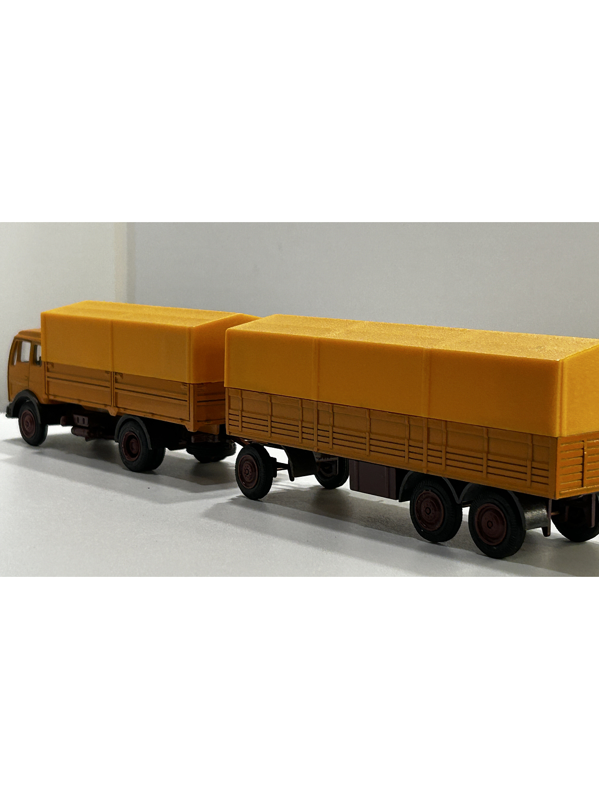 NZG 1:50 Mercedes-Benz 1632/1932 NG con carro lona | Diecast clásico “Made in W. Germany” 8