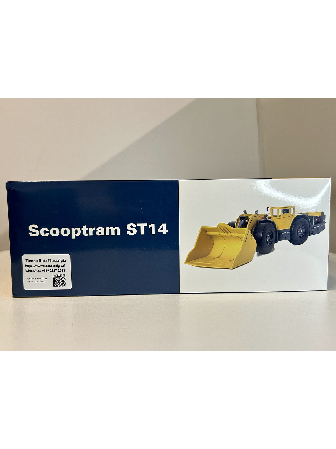 Scooptram ST14 Epiroc 1:50 — cargadora subterránea mítica para vitrinas mineras (SEO Jumpseller Chile) 11