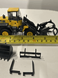 Komatsu WA250PT-5 1:50 CONRAD Modelle – Cargador frontal “tool carrier” de culto para operarios forestales y coleccionistas en Chile - Miniatura 7