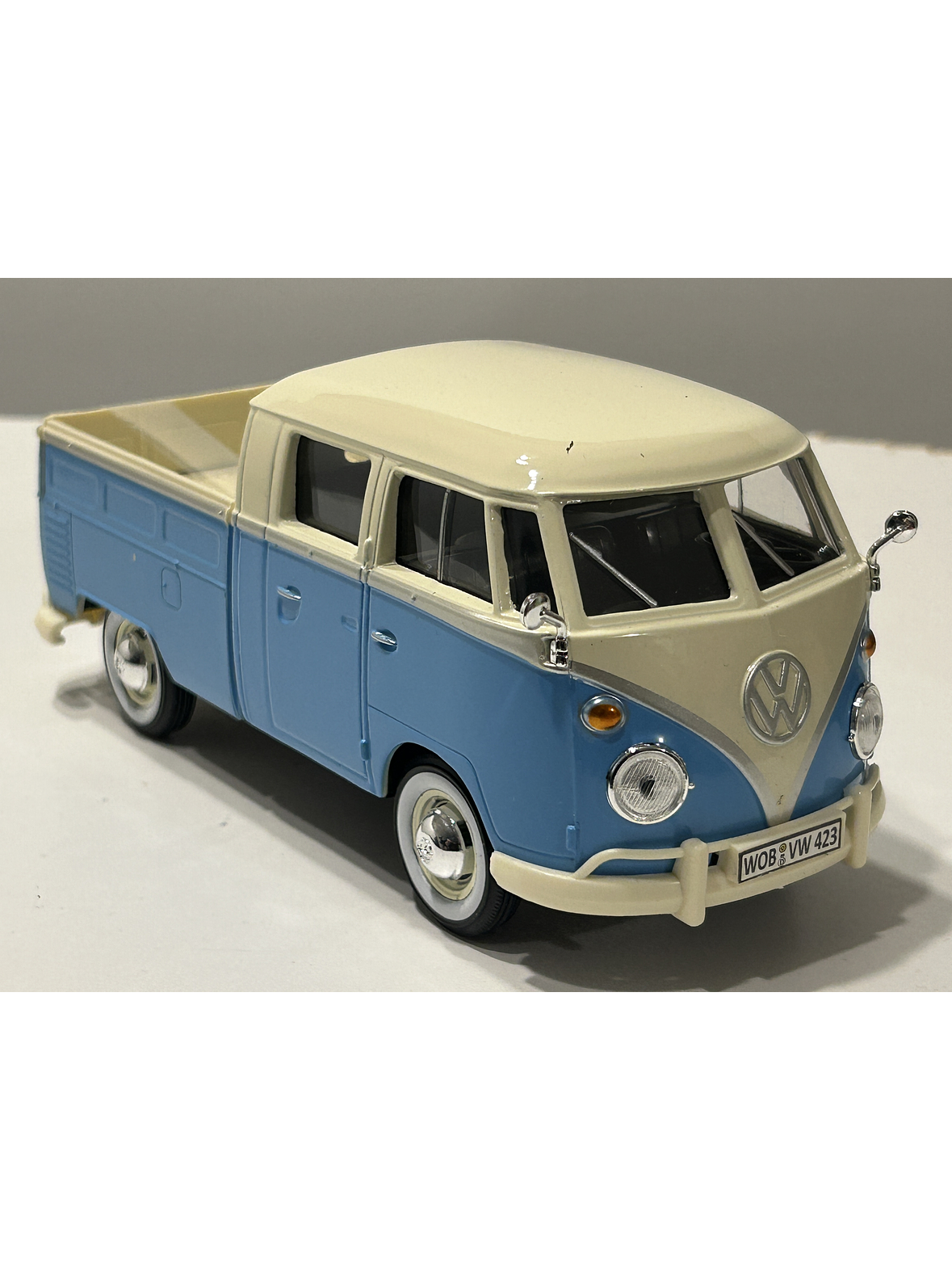 Motormax Volkswagen T1 DoKa (Double Cab Pickup), 1:24 – Timeless Legends 14