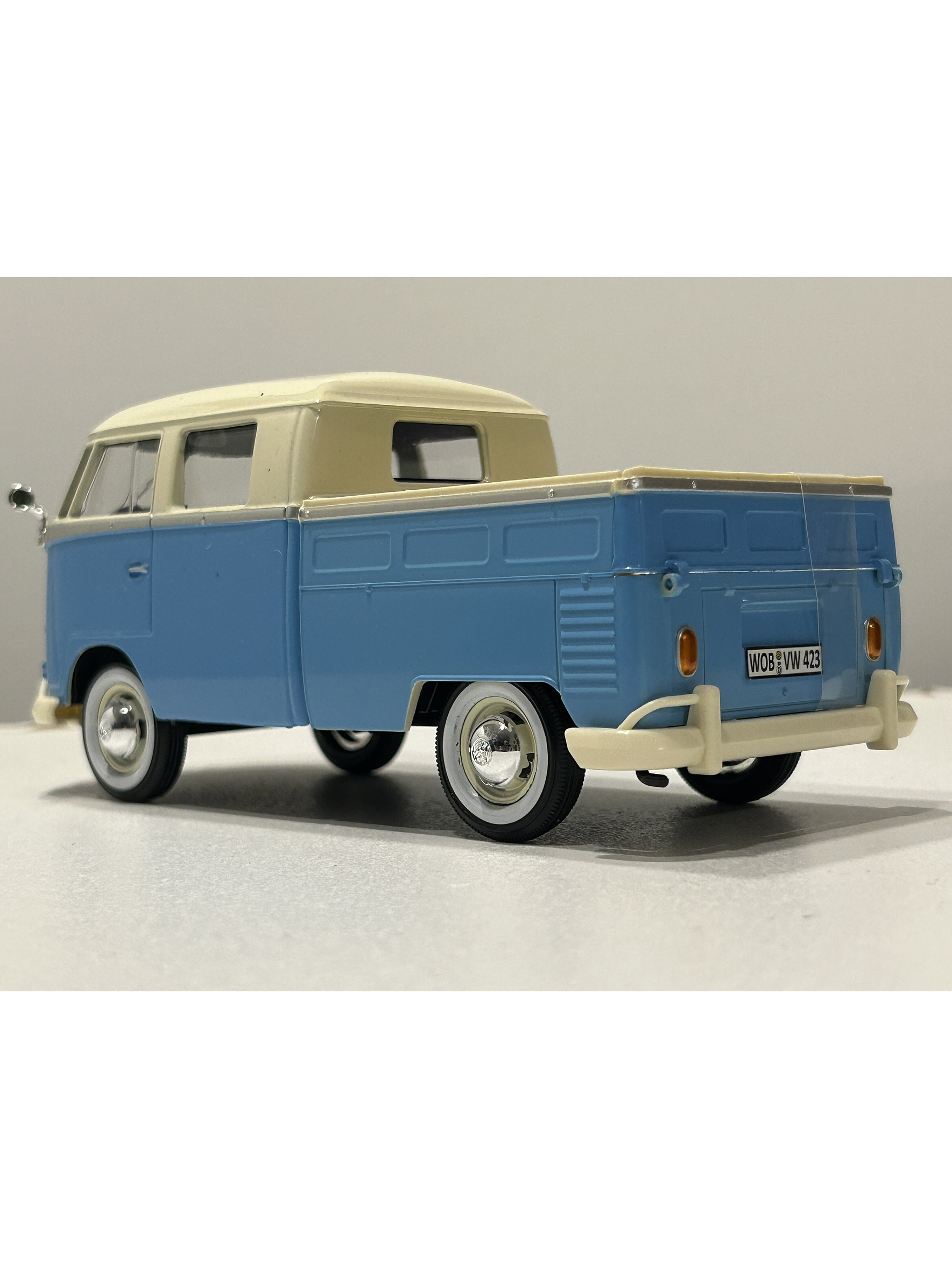 Motormax Volkswagen T1 DoKa (Double Cab Pickup), 1:24 – Timeless Legends 19
