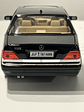 Jinlifang Mercedes-Benz S320 W140 1:24 plata – Sedán de lujo a escala con aperturas y detalle interior | Chile - Miniatura 16