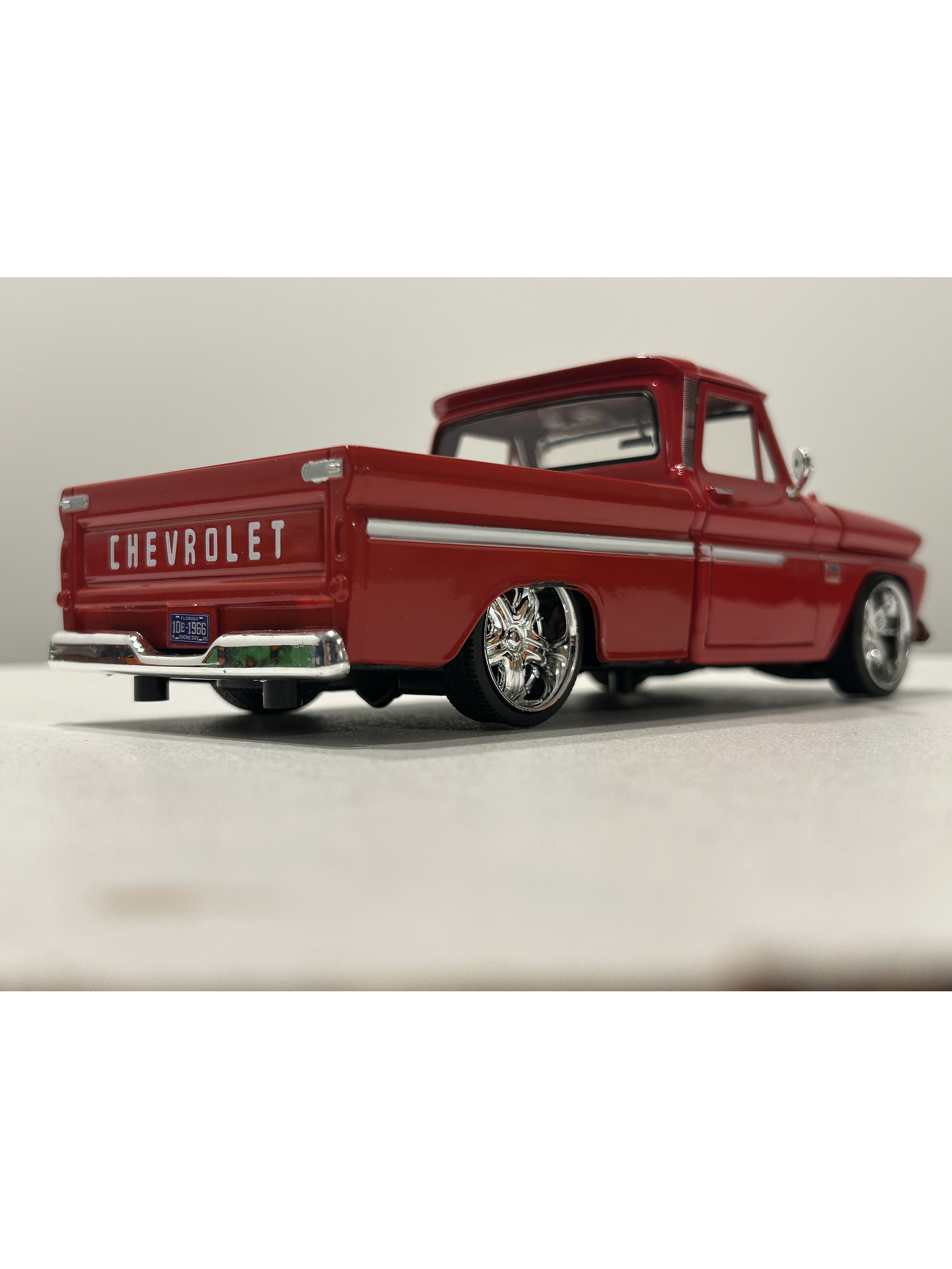 Motormax Chevrolet C10 Fleetside Pick-Up 1966, 1:24 – Clásico “C-10” primera generación | Ruta Nostalgia Chile 31