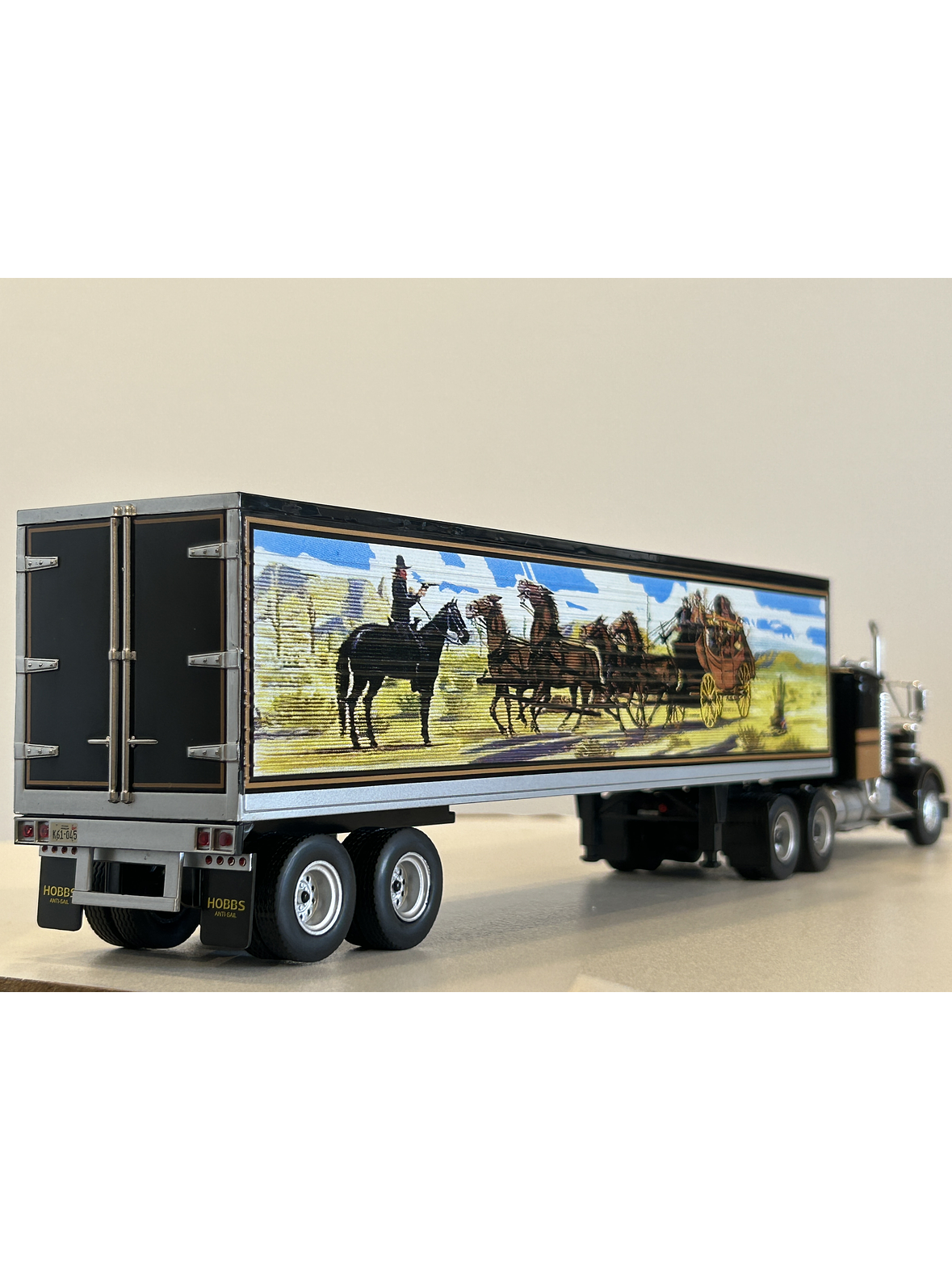 Kenworth W925 Smokey and the Bandit 1977 1:43 WERK83 – Camión clásico USA con remolque decorado de película  8