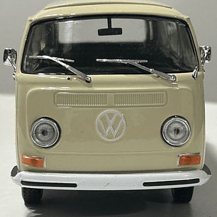 Volkswagen T2 Bus 1972 beige 1:24 Welly – Microbús Kombi clásico de colección