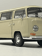 Volkswagen T2 Bus 1972 beige 1:24 Welly – Microbús Kombi clásico de colección - Miniatura 3