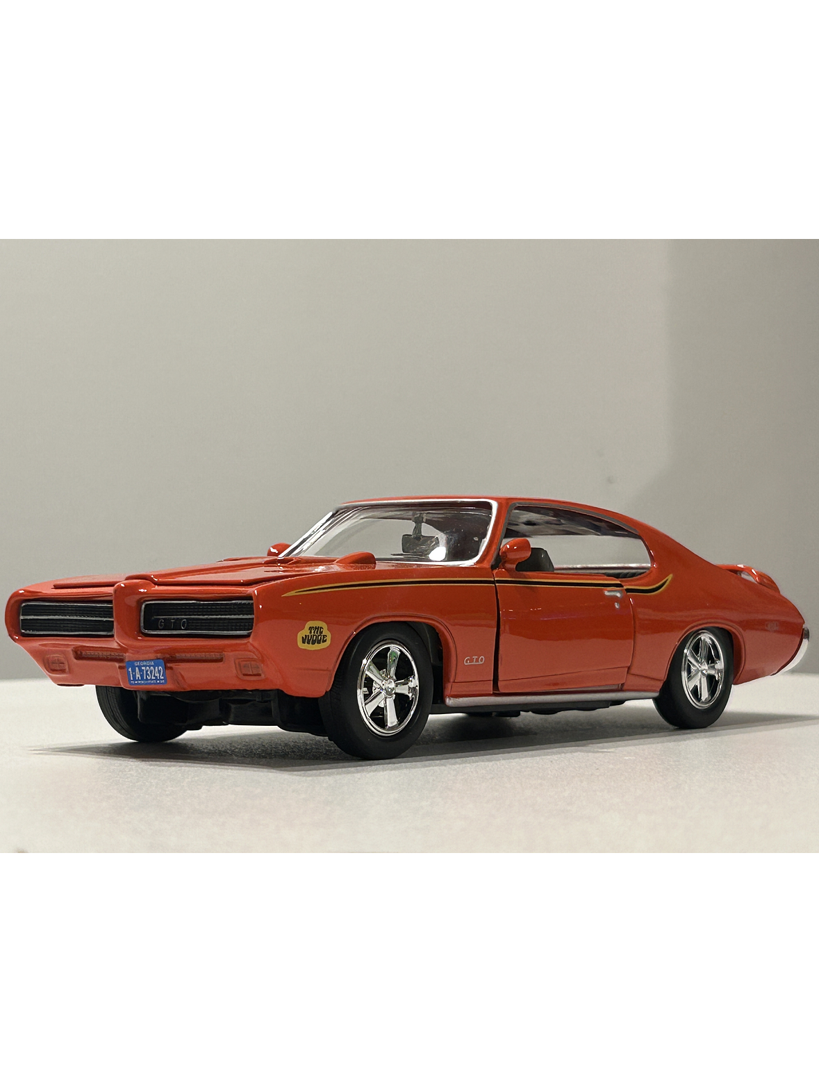 Pontiac GTO Judge 1969 naranja 1:24 Motormax – Muscle car clásico americano de colección  1
