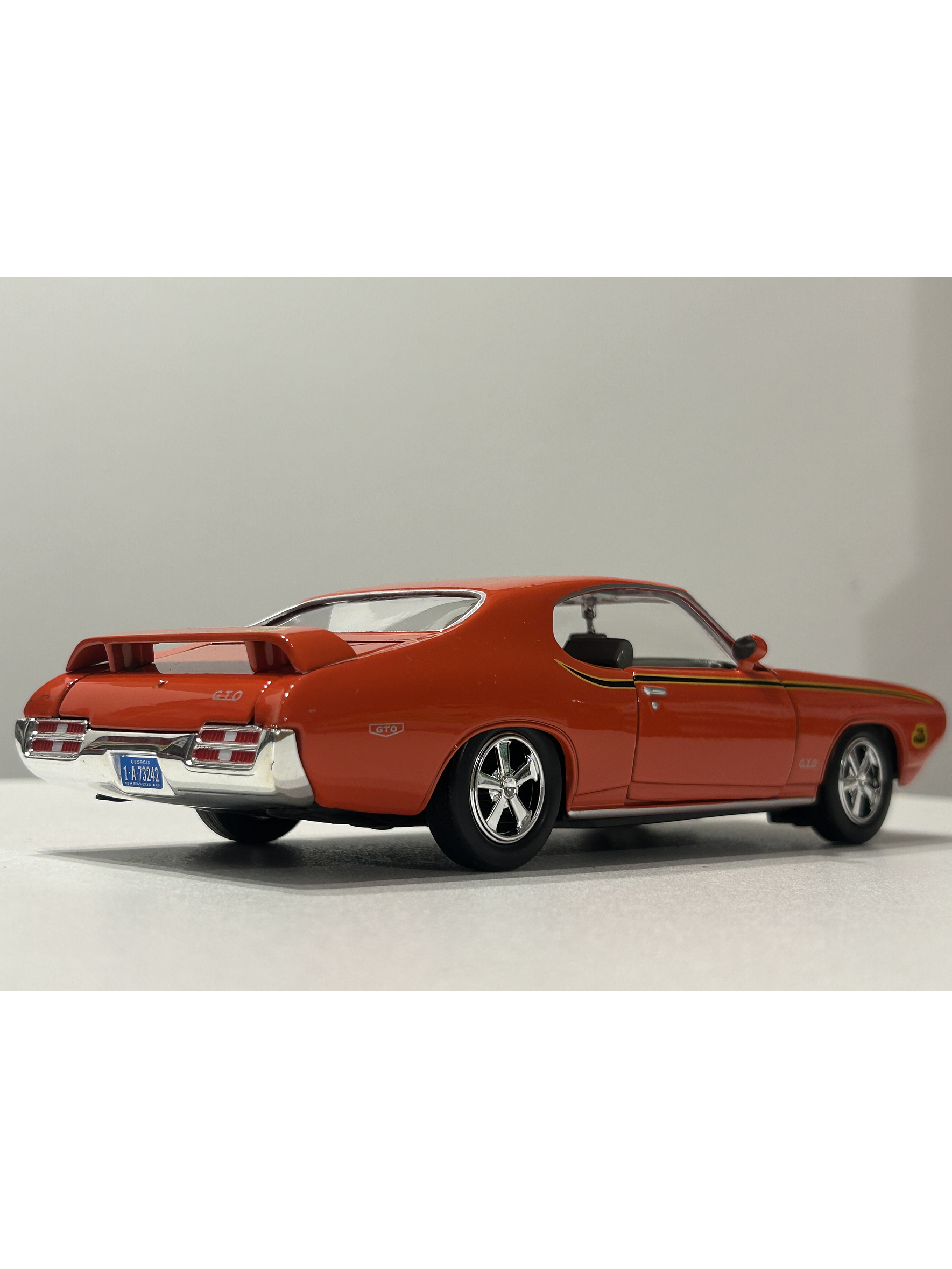 Pontiac GTO Judge 1969 naranja 1:24 Motormax – Muscle car clásico americano de colección  6