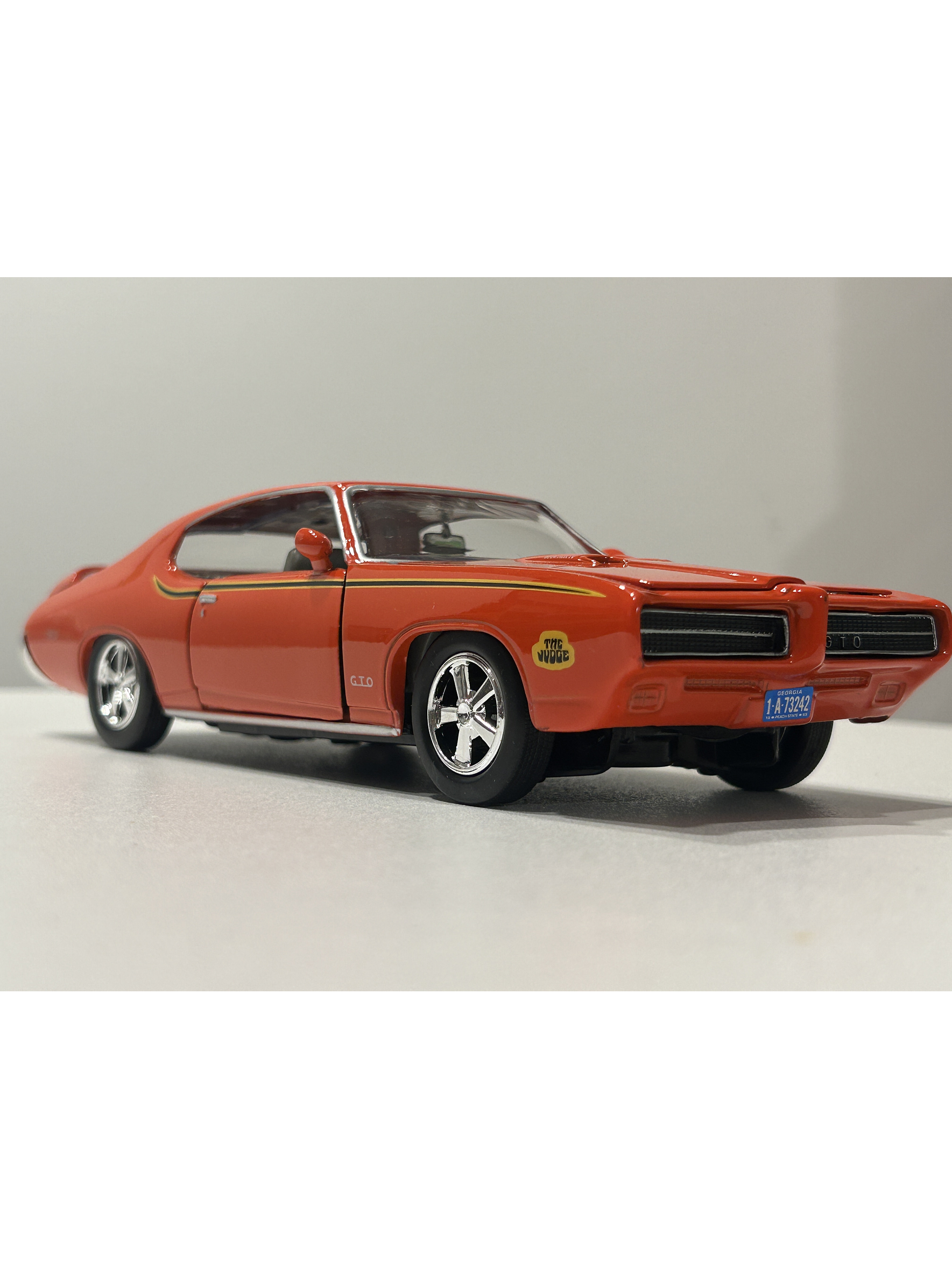 Pontiac GTO Judge 1969 naranja 1:24 Motormax – Muscle car clásico americano de colección  3