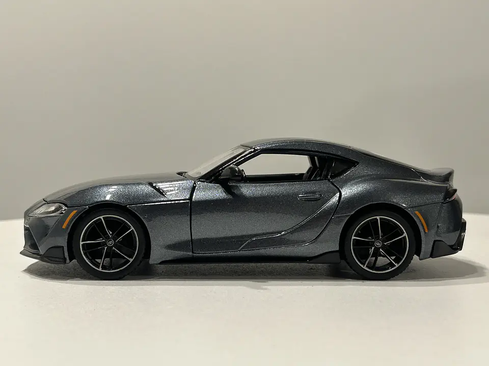 Auto Toyota GR Supra | Maisto 1:24 Coleccionable 5